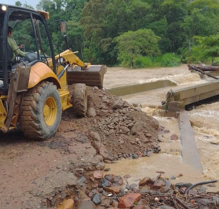 Final de semana foi de reparo dos estragos; aulas retornaram