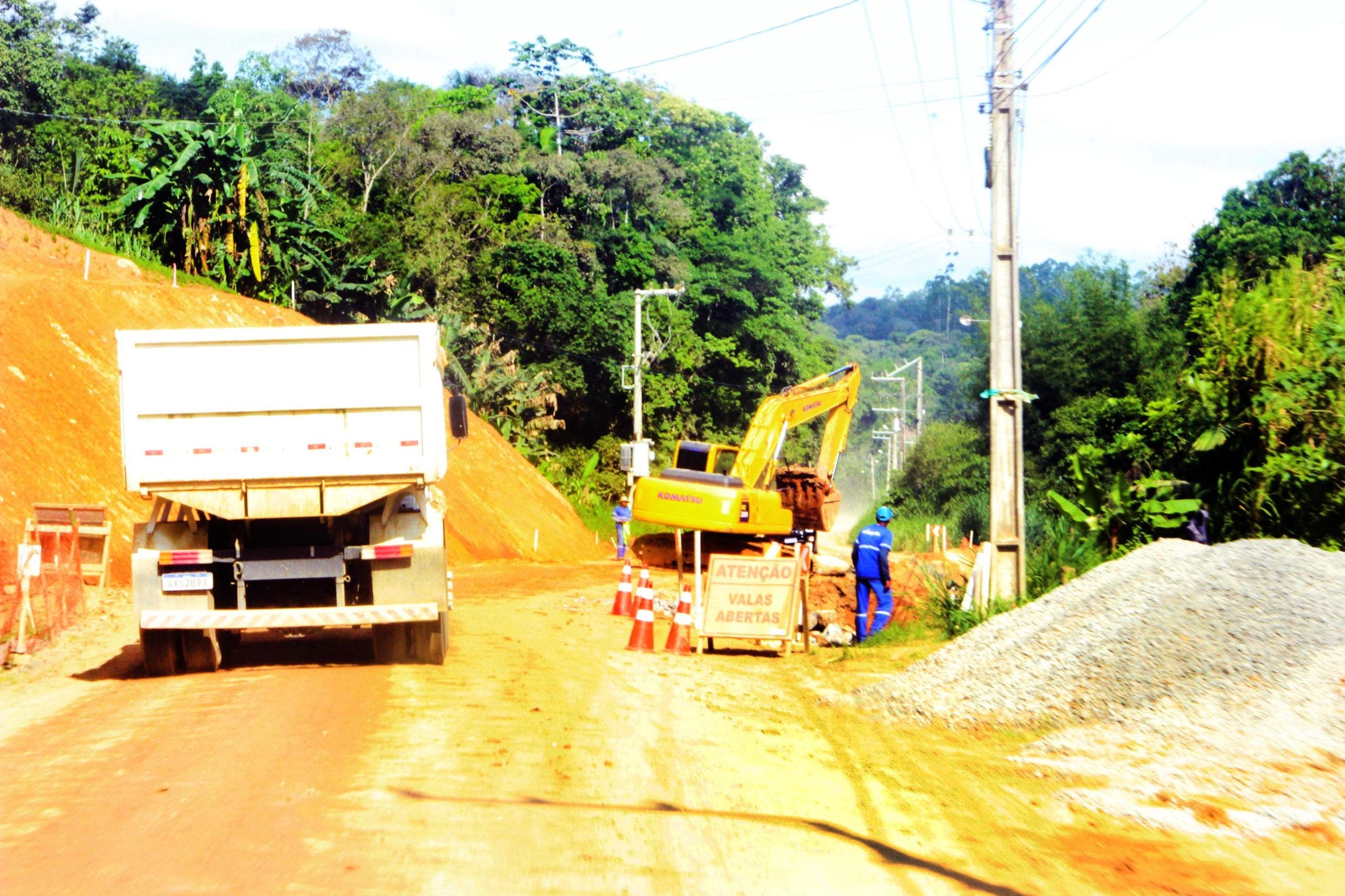 Frentes de obras para a implantação seguem na SC-414