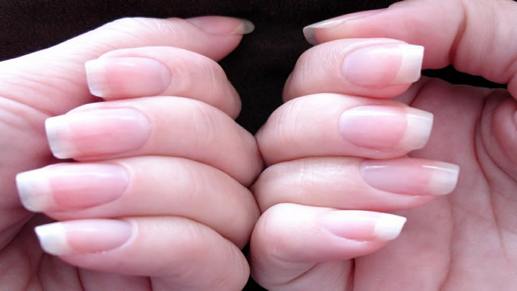 Métodos caseiros infalíveis para fortalecer as unhas