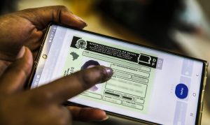 Fraudadores vendem na internet carteiras de motoristas digitais falsificadas