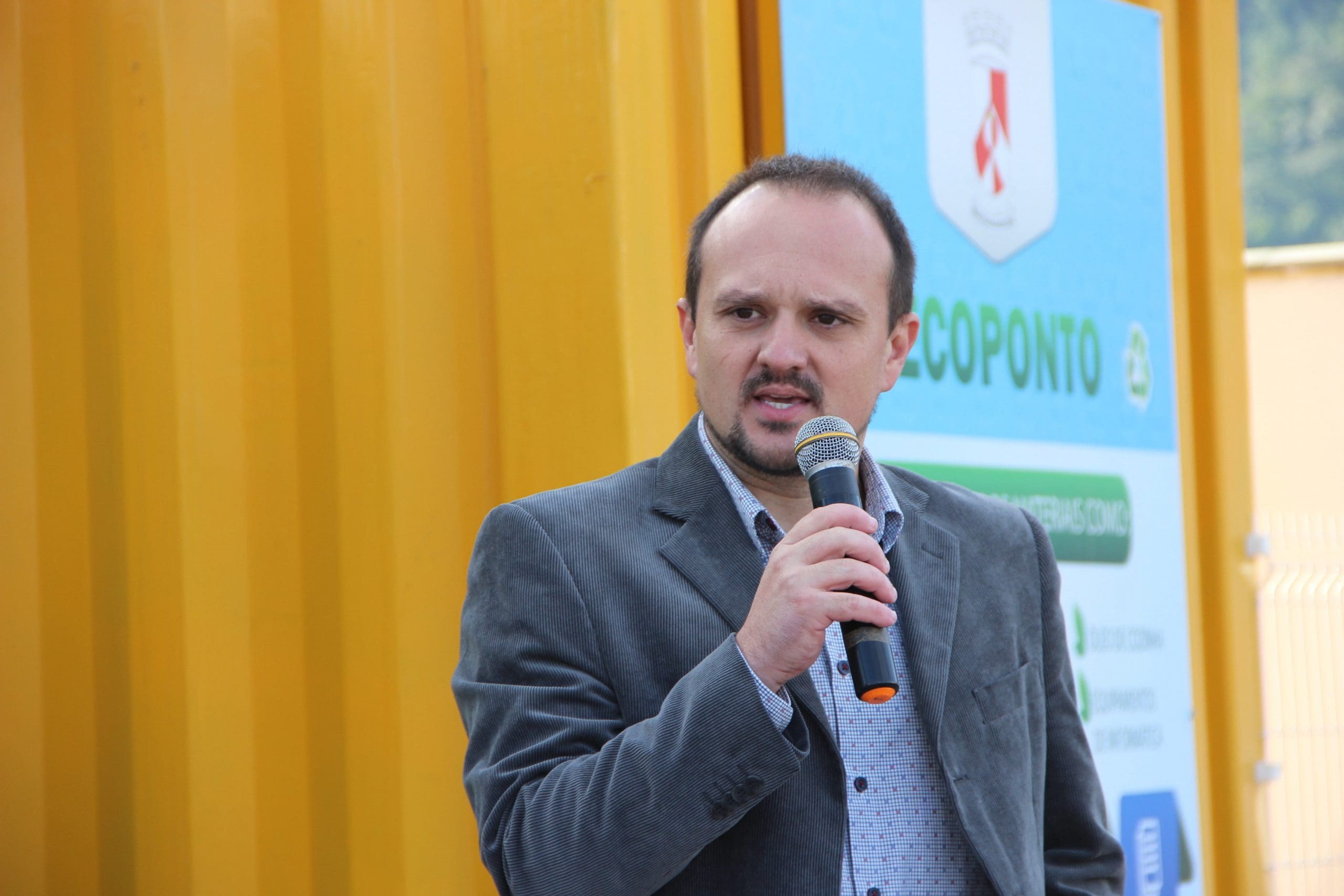 Municípios vão fazer as revisões dos Planos de Resíduos Sólidos