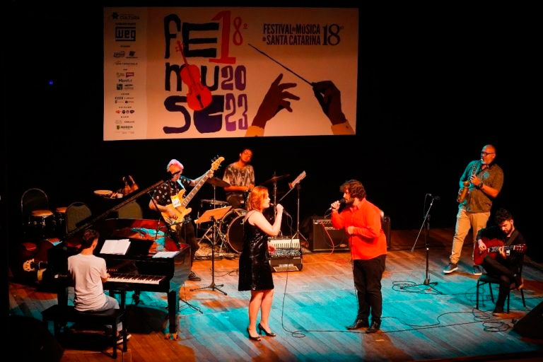 Mais duas óperas de alto nível são reservadas aos espectadores