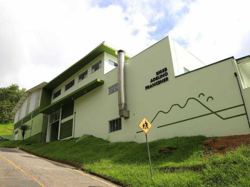 Rede municipal de ensino recebe alunos a partir de segunda-feira