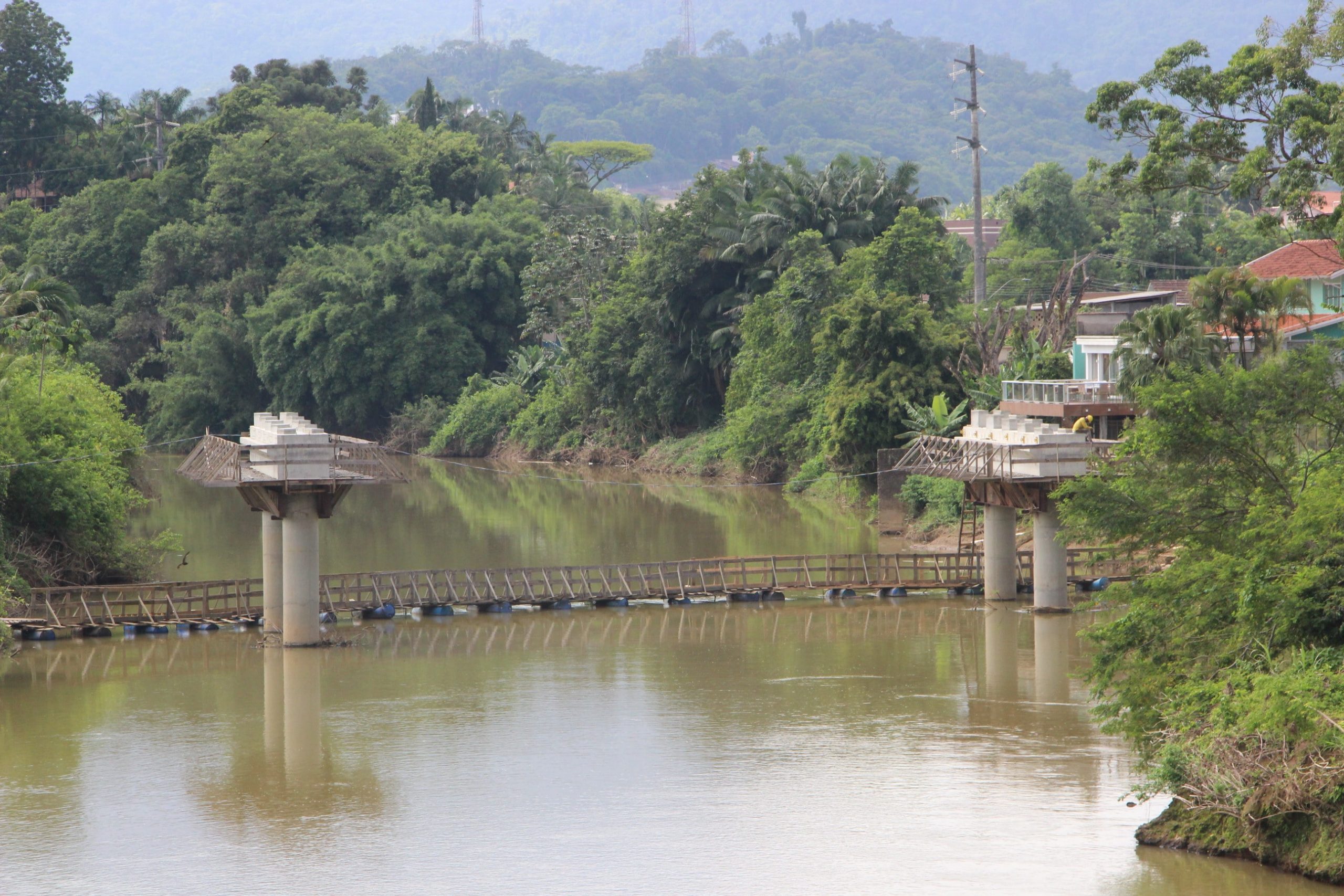 Avança a construção da ponte e ligação viária no Amizade