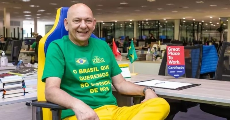 VÍDEO: Hang se manifesta novamente acerca dos últimos acontecimentos políticos