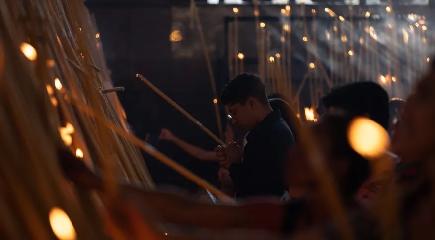 Brasileiros acreditam que futuro da saúde depende mais de Deus que de médicos, aponta pesquisa