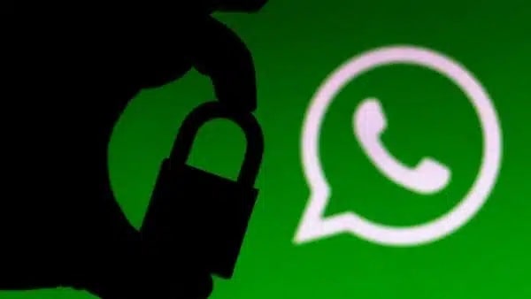 É possível rastrear alguém pelo WhatsApp?