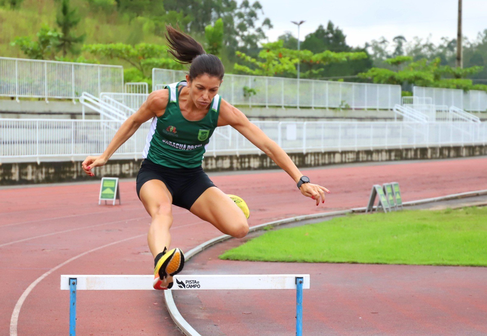 Simone Ferraz se prepara para as grandes competições do ano