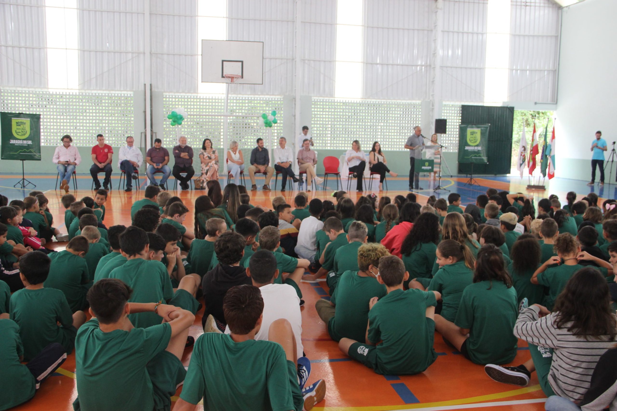 Escola Joaquim Ferrazza recebe obras de reformas e ampliação