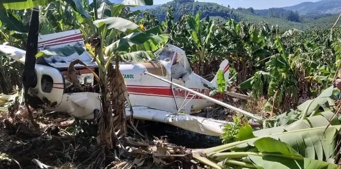 Avião pulverizador cai na zona rural de  Corupá
