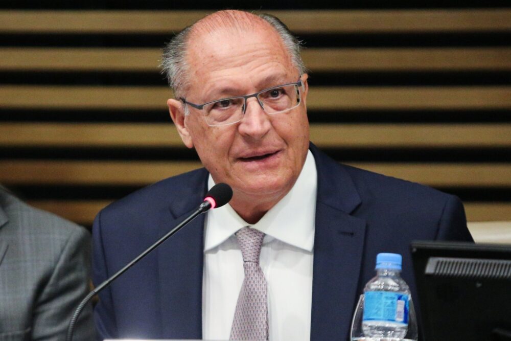 Alckmin defende reforma tributária e diz que “nosso modelo é caótico”