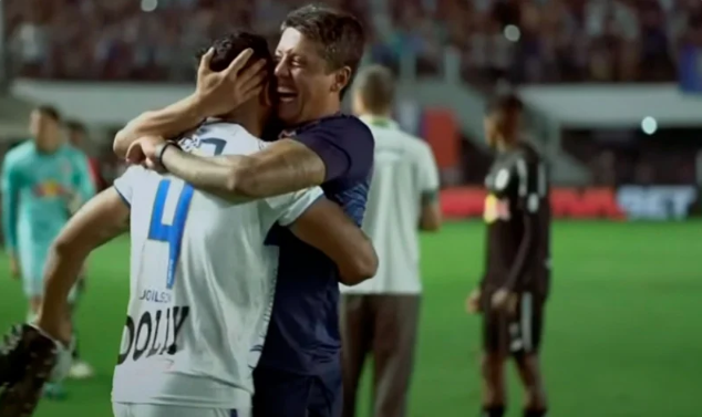 Água Santa faz história, vence o Bragantino e vai à final do Paulistão