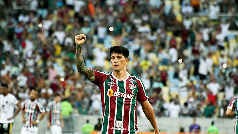 Cano já é o quinto maior artilheiro estrangeiro do Fluminense