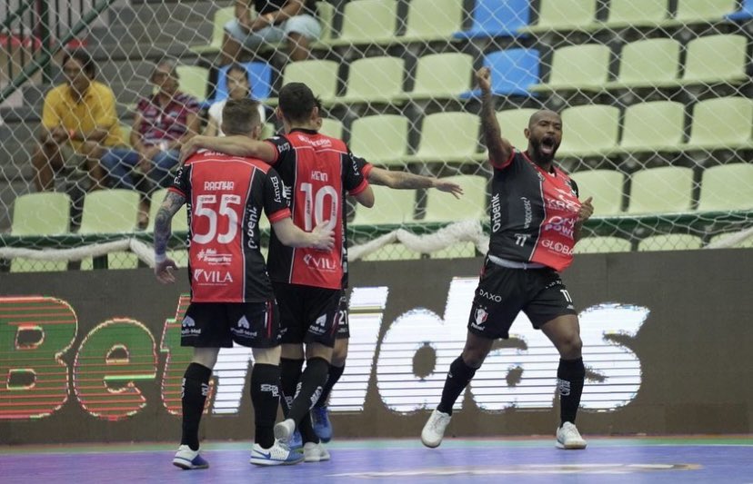 Jec Futsal vence o Pato e está na final da Supercopa