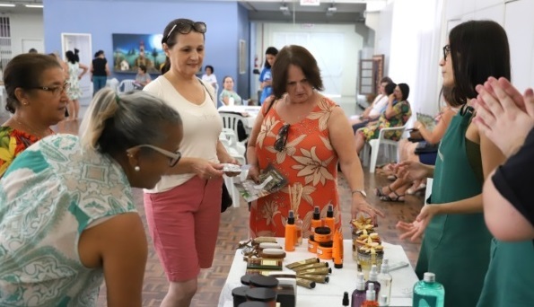 Centro de Convivência faz evento pelo Dia da Mulher