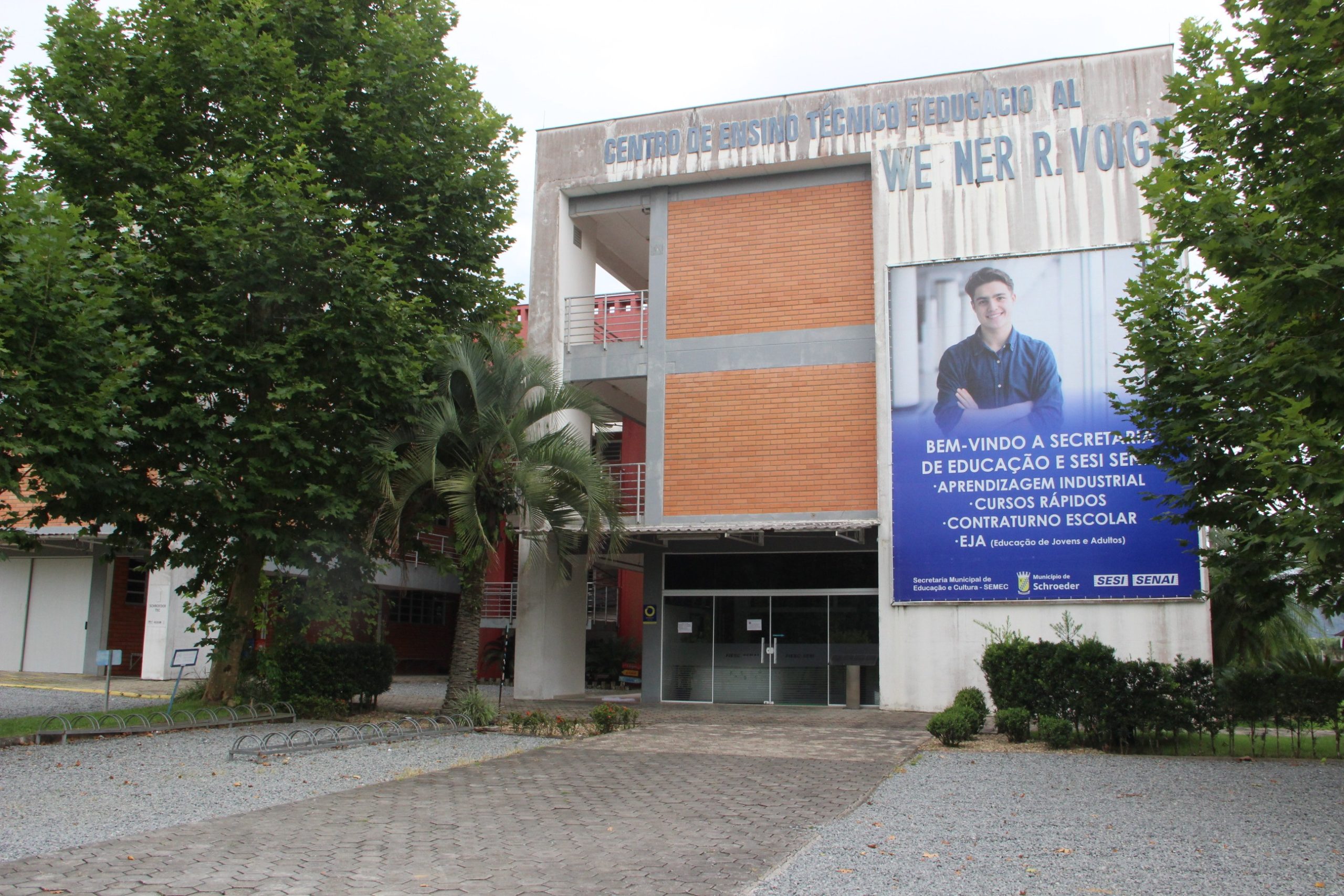 Prédio da Secretaria da Educação vai receber melhorias 