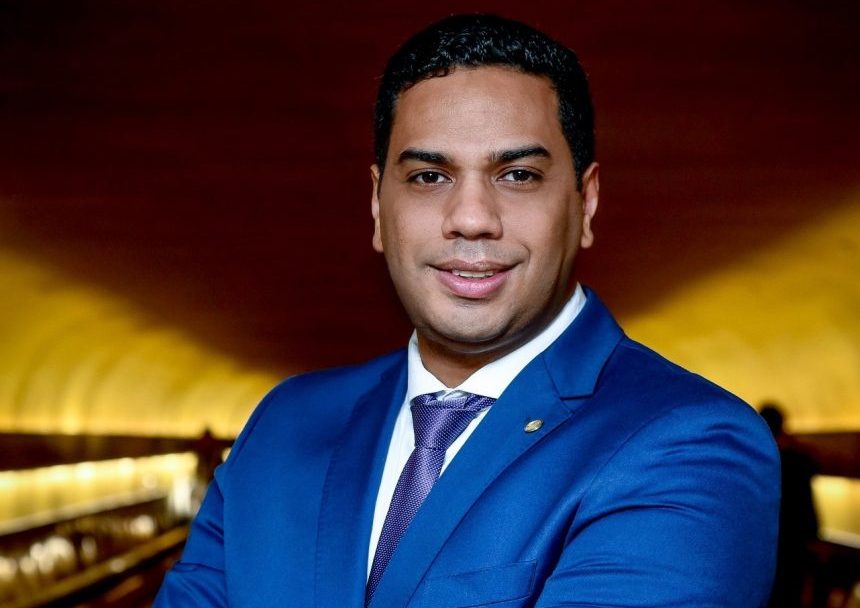 Lula nomeia aliado de Arthur Lira como ministro do Tribunal de Contas da União