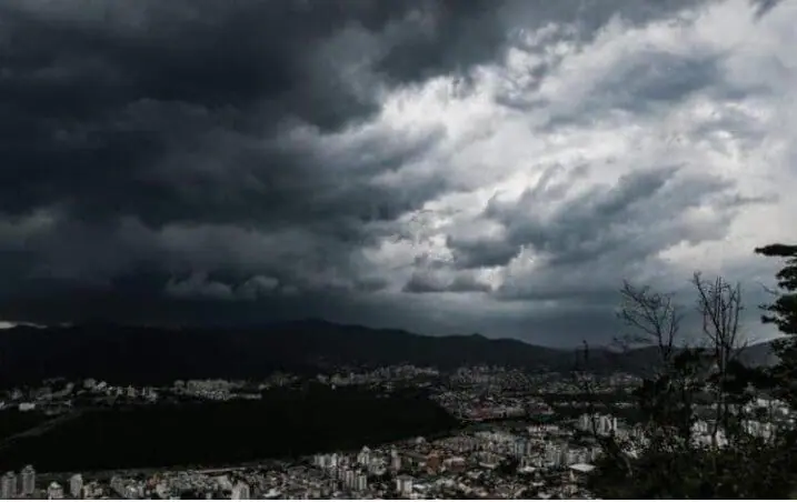 Chuva será frequente nos próximos dias e com temporais isolados