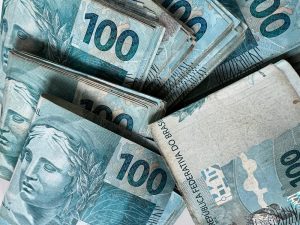 MEI tem novo valor de contribuição mensal em 2024 após reajuste do salário mínimo