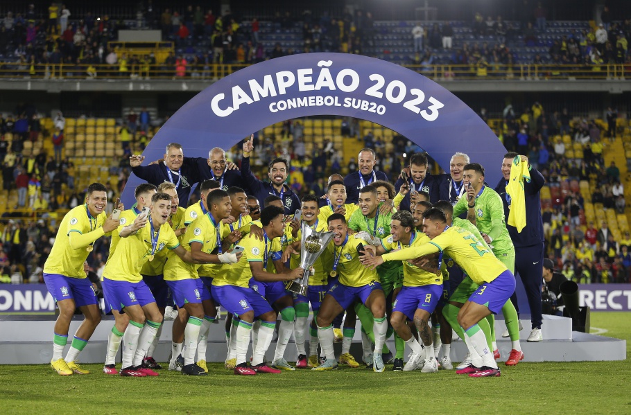 Futebol: FIFA confirma Argentina como sede da Copa do Mundo Sub-20
