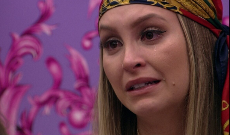 Carla Diaz desistiu da ‘Dança dos Famosos’ após diagnóstico de câncer: ‘Processo delicado’