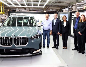 Novo BMW X1 começa a ser produzido na fábrica de Araquari/SC