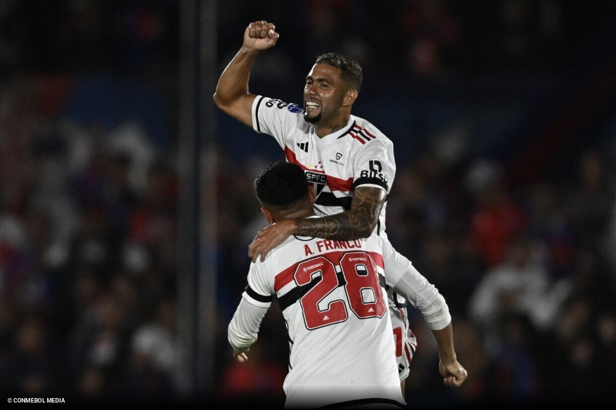 São Paulo estreia com vitória na Sul-Americana em noite de Erison