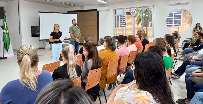 Schroeder inicia treinamentos para ampliar a segurança nas escolas