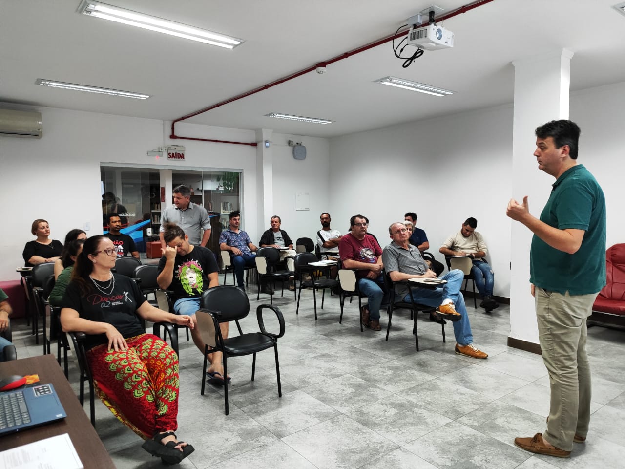 Oitiva sobre Lei Paulo Gustavo reúne agentes culturais de vários segmentos em Guaramirim