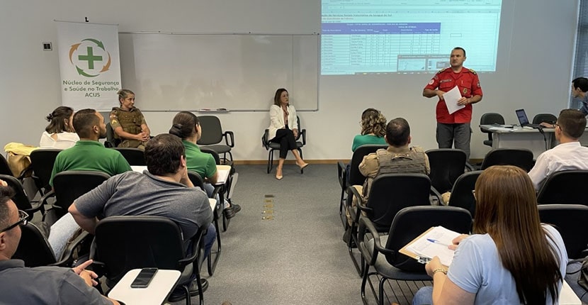 Trânsito e acidentes de trajeto são debatidos pelo Núcleo de Segurança e Saúde da Acijs