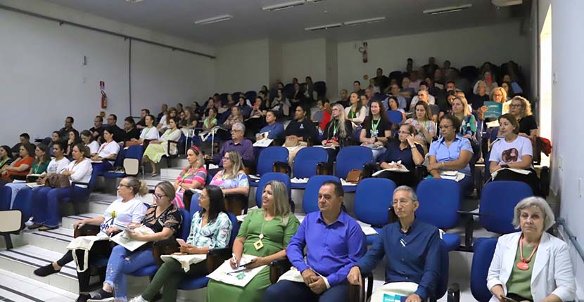 Encontro reuniu entidades assistenciais e religiosas