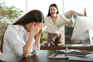 7 frases tóxicas usadas por pessoas altamente inseguras, segundo especialista em psicologia do trabalho