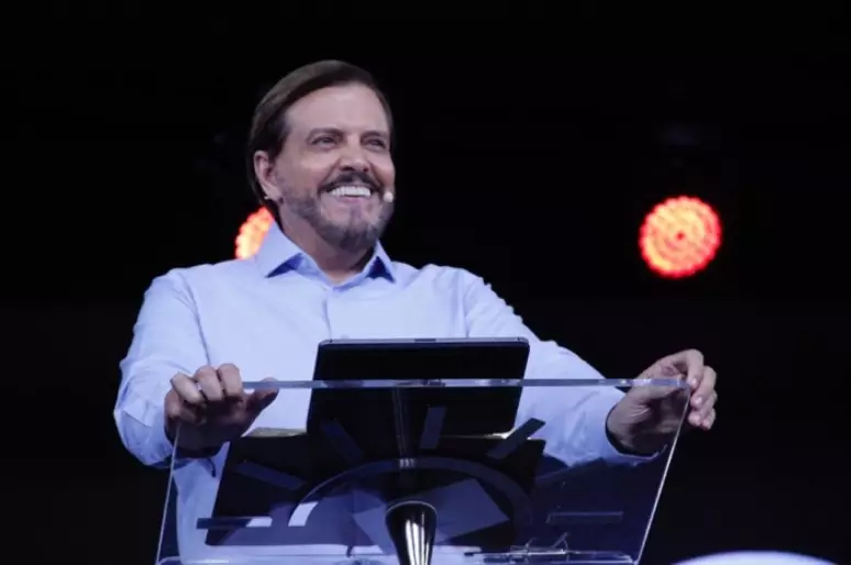 Justiça manda leiloar imóveis da Igreja Renascer em Cristo