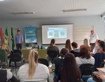 Professores participam de capacitação sobre educação ambiental
