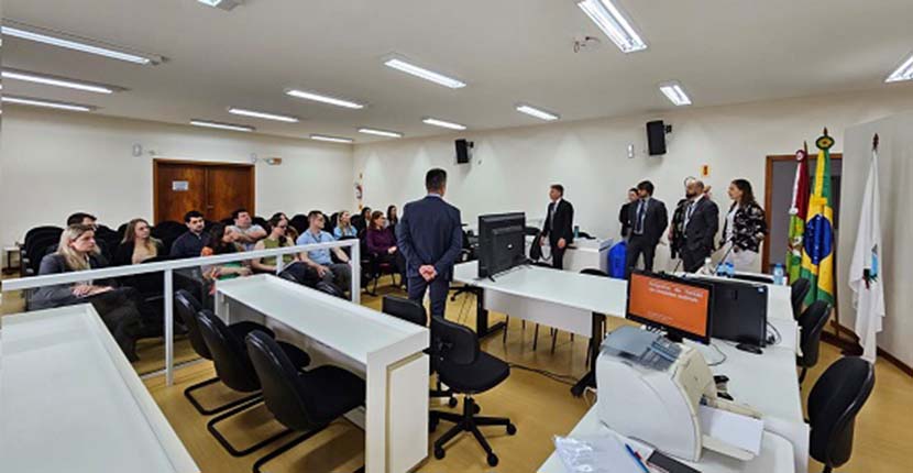 Desembargadora faz visitas correicionais em Jaraguá e Guaramirim 