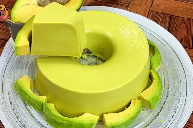 Sobremesa de abacate que derrete na boca fácil de fazer e maravilhosa