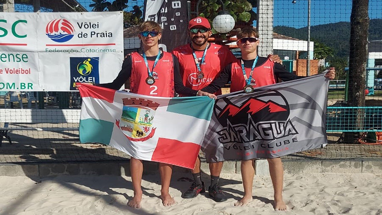 Vôlei de Praia: Dupla de Jaraguá do Sul conquista medalha no estadual sub-17