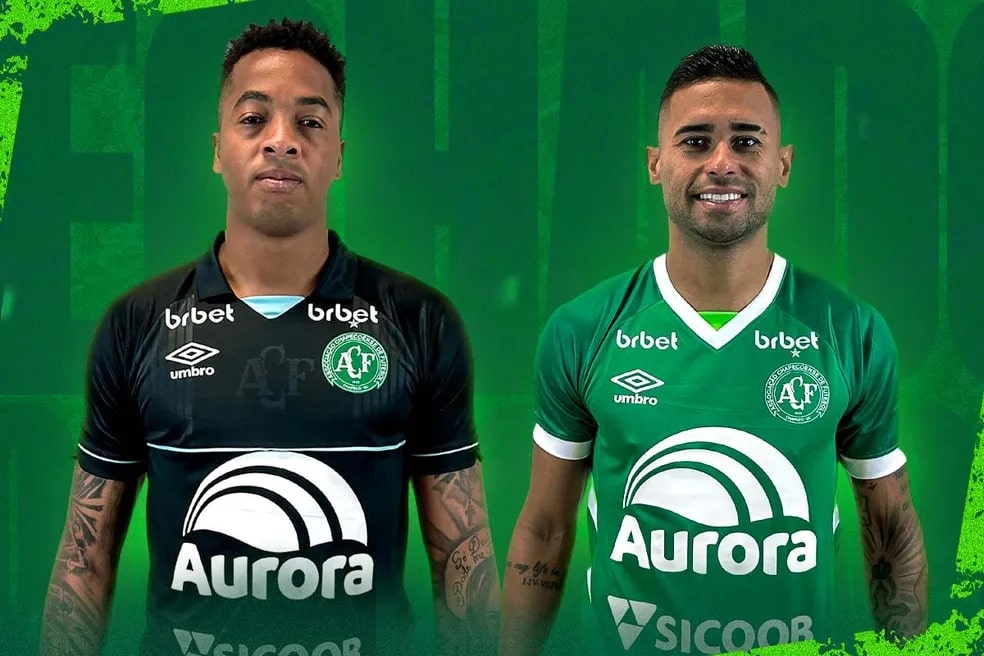 Mercado da Bola: Chapecoense anuncia a contratação de goleiro e atacante para a Série B do Brasileiro