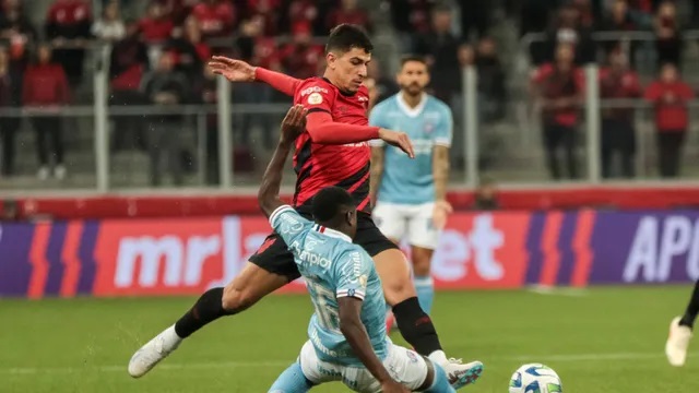 Futebol: Athletico-PR vence o Bahia, se recupera e entra no G-8 do Brasileirão