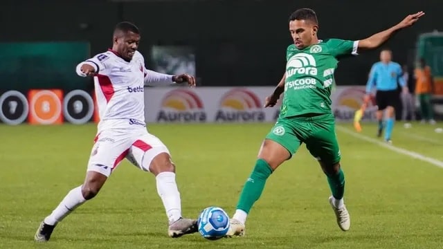 Futebol: Chape supera o Ituano e chega a duas vitórias seguidas pela primeira vez na Série B