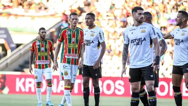Futebol: Criciúma vence o Sampaio Corrêa e assume a vice-liderança da Série B
