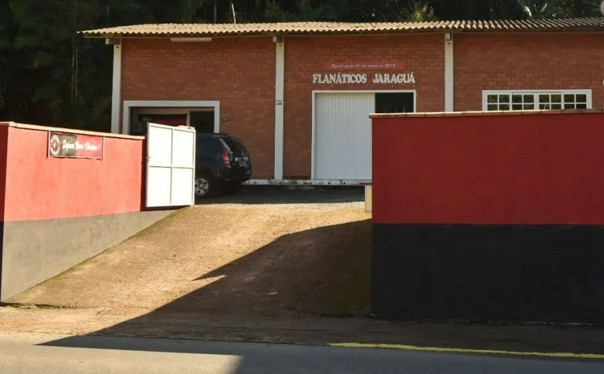 Futebol: Os Flanáticos convidam os rubro-negros para assistirem o Fla x Flu na nova sede