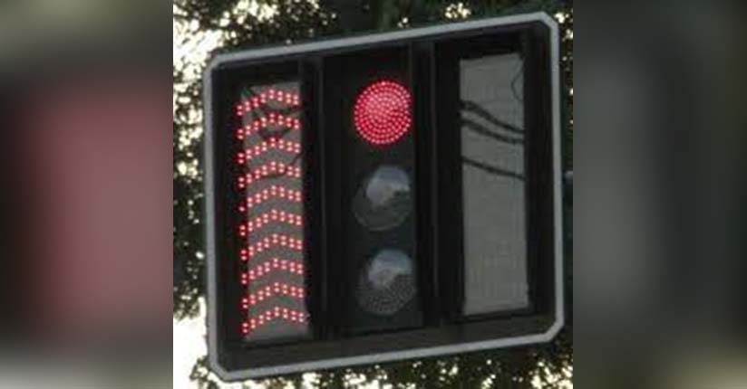 Vereador sugere semáforos com temporizadores nas vias principais