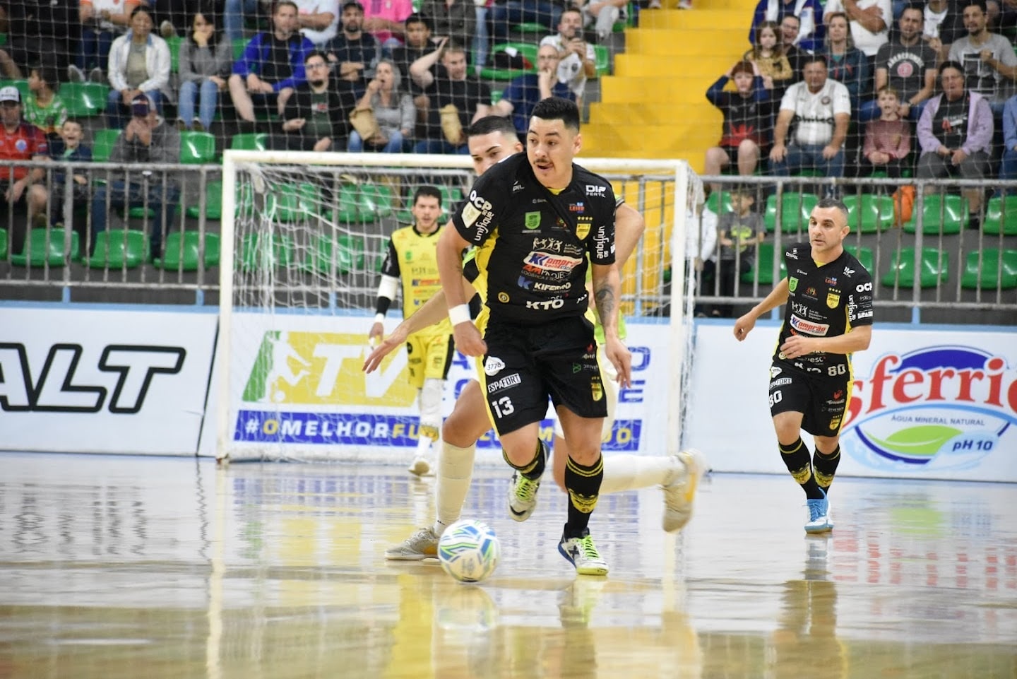 Futsal: Jaraguá é derrotado pelo Minas e perde a invencibilidade de 10 jogos na LNF