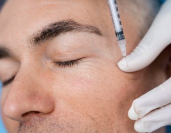 De botox a bioestimuladores de colágeno: saiba quais são os procedimentos faciais mais buscados pelos homens