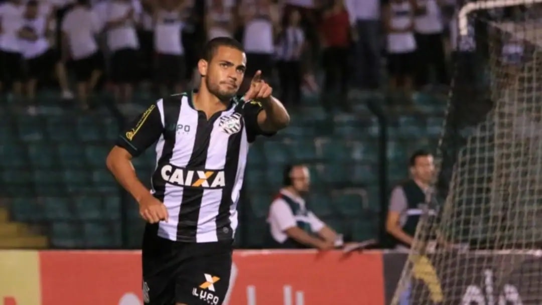Futebol: Criado em Jaraguá do Sul, Clayton é anunciado no Hercílio Luz