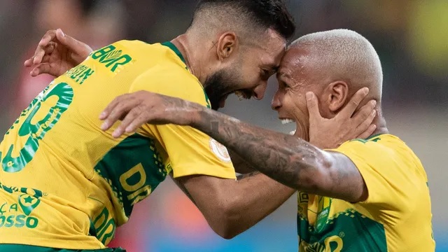 Futebol: No restante da rodada, Brasileirão é marcado por resultados surpreendentes