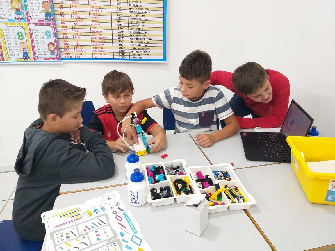 Robótica agora também na Escola Alice Olinger Dias