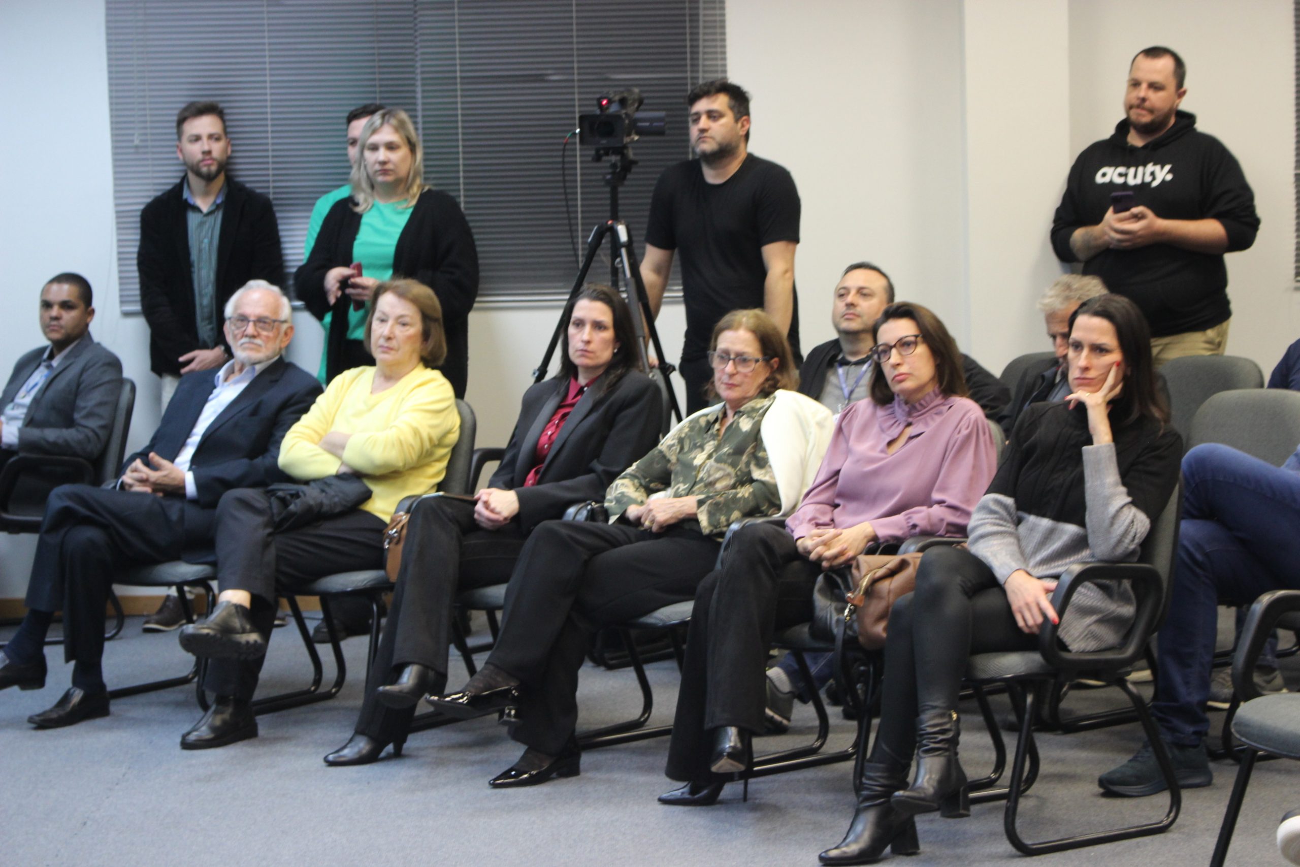Aprovada criação da Escola do Legislativo Prof. Balduíno Raulino