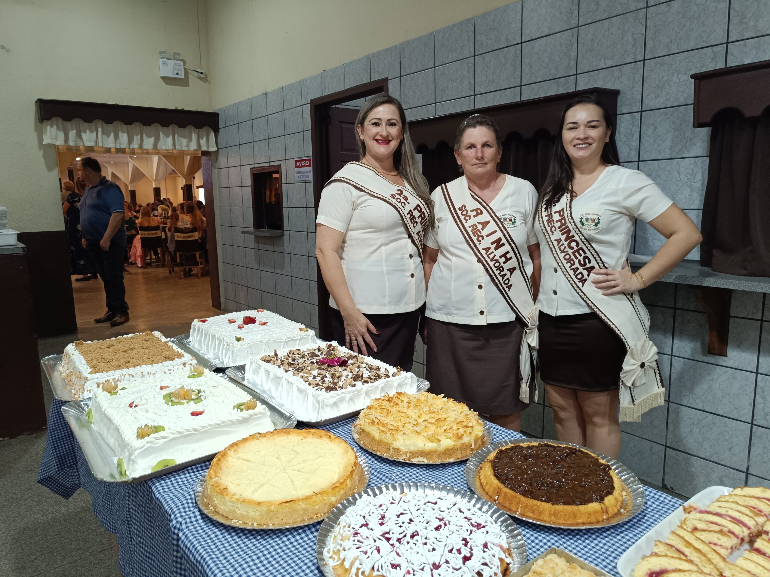 Entre bolões e iguarias, a celebração da herança germânica na Alvorada